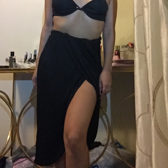 Fashion Nova Dresses & Skirts - Wrap Skirt